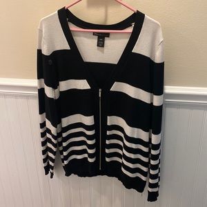 Lane Bryant zip up long sleeved cardigan